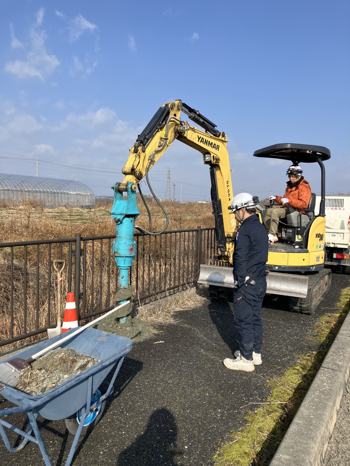防犯灯の新規設置工事を実施いたしました！