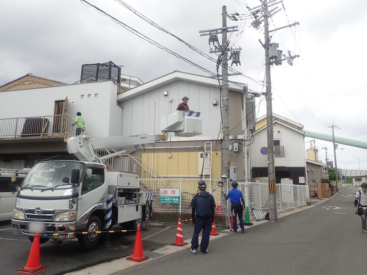 <strong>高圧受電設備（キュービクル）の内部修繕、および高圧ケーブルの更新工事を実施しました！</strong>